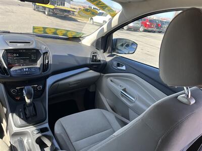 2015 Ford Escape SE - Photo 13 - Logan, UT 84341