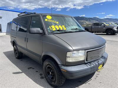 1997 GMC Safari SLT - Photo 2 - Logan, UT 84341