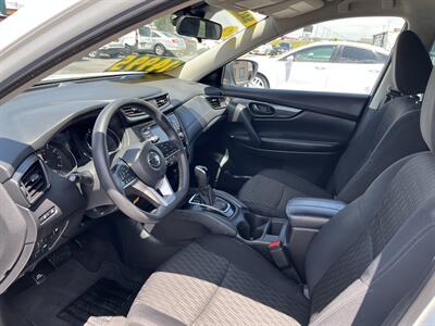 2019 Nissan Rogue S   - Photo 6 - Logan, UT 84341