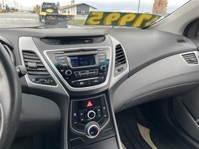 2016 Hyundai ELANTRA SE - Photo 16 - Logan, UT 84341