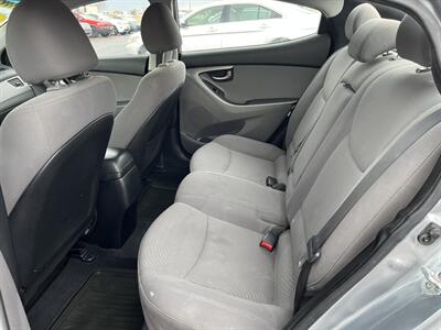 2016 Hyundai ELANTRA SE - Photo 7 - Logan, UT 84341