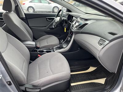 2016 Hyundai ELANTRA SE - Photo 14 - Logan, UT 84341