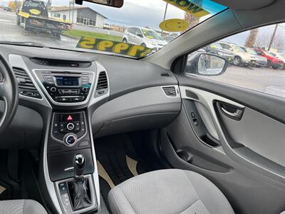 2016 Hyundai ELANTRA SE - Photo 11 - Logan, UT 84341