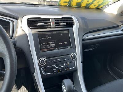 2016 Ford Fusion SE   - Photo 18 - Logan, UT 84341
