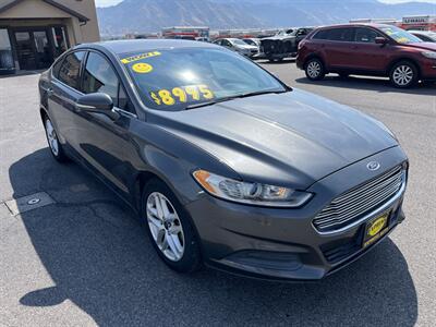 2016 Ford Fusion SE   - Photo 2 - Logan, UT 84341