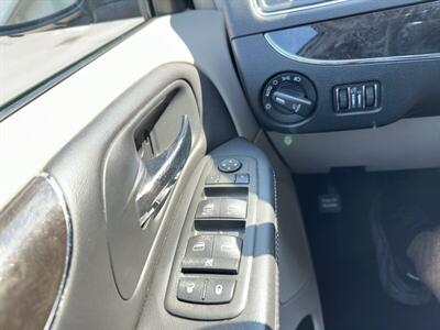 2013 Chrysler Town & Country Touring   - Photo 33 - Sandy, UT 84070