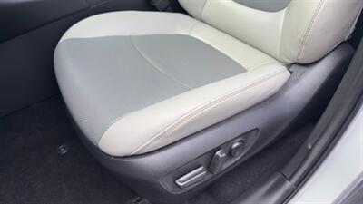 2023 Toyota RAV4 Hybrid Limited   - Photo 15 - Sandy, UT 84070