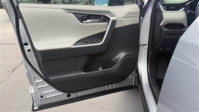 2023 Toyota RAV4 Hybrid Limited   - Photo 14 - Sandy, UT 84070