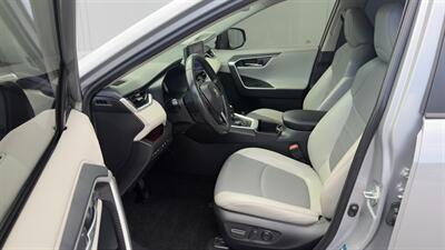 2023 Toyota RAV4 Hybrid Limited   - Photo 4 - Sandy, UT 84070
