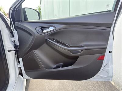 2016 Ford Focus SE - Photo 26 - Sandy, UT 84070
