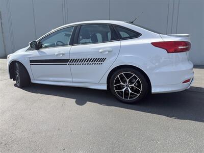 2016 Ford Focus SE - Photo 7 - Sandy, UT 84070