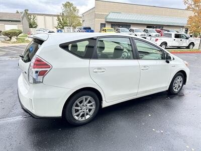 2017 Toyota Prius V Three   - Photo 9 - Sandy, UT 84070