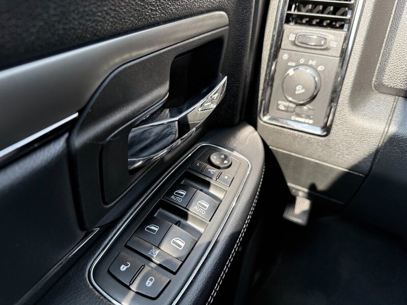 2015 RAM Ram 1500 Pickup Sport - Photo 16
