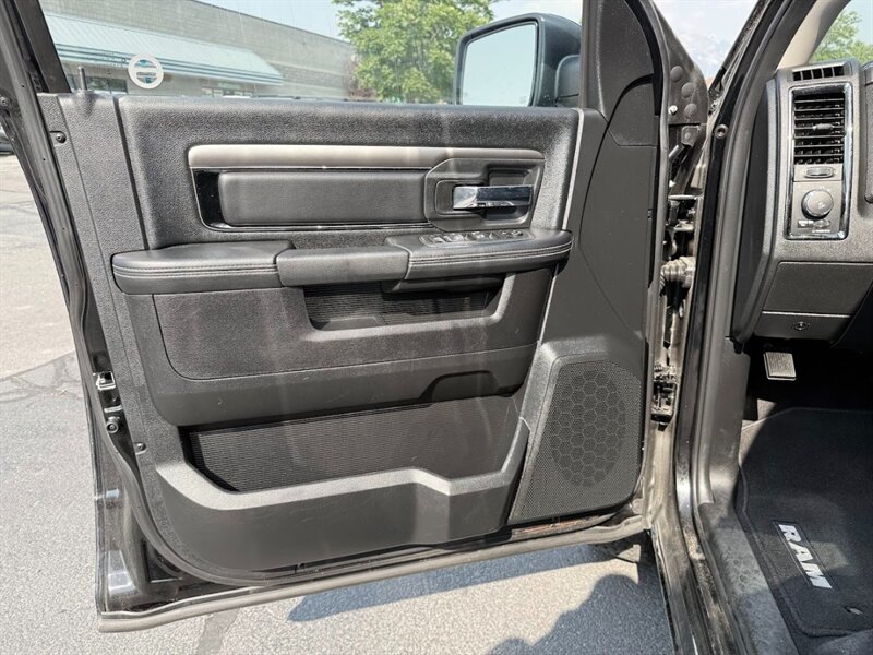 2015 RAM Ram 1500 Pickup Sport - Photo 14