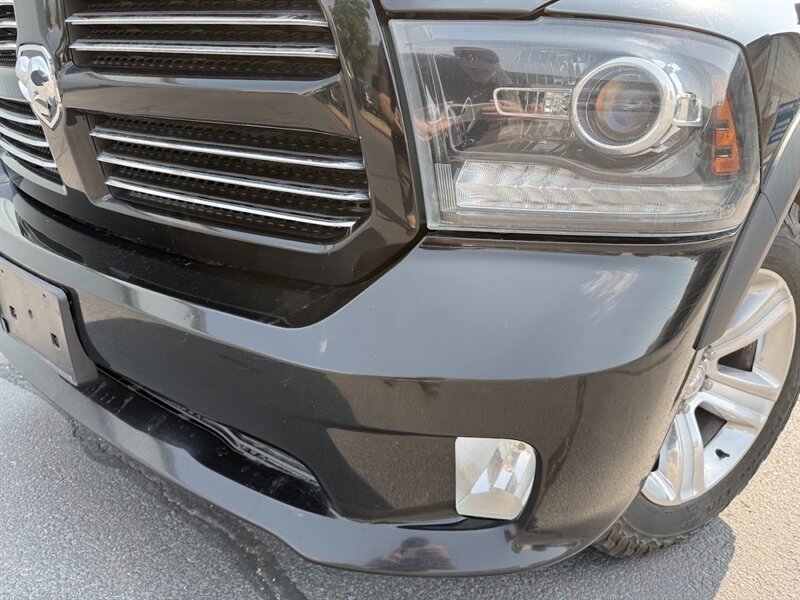 2015 RAM Ram 1500 Pickup Sport - Photo 30