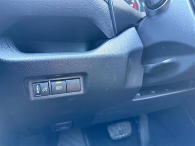 2021 Toyota RAV4 LE - Photo 16 - Sandy, UT 84070