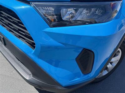 2021 Toyota RAV4 LE - Photo 28 - Sandy, UT 84070