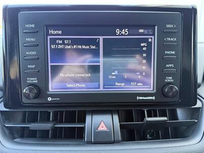 2021 Toyota RAV4 LE - Photo 19 - Sandy, UT 84070