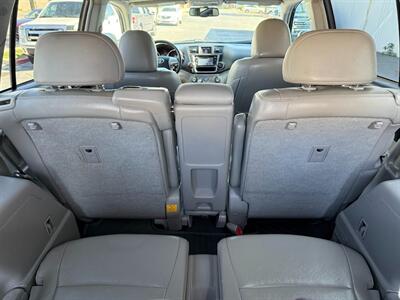 2013 Toyota Highlander   - Photo 10 - Sandy, UT 84070
