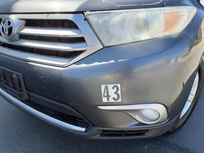 2013 Toyota Highlander   - Photo 20 - Sandy, UT 84070