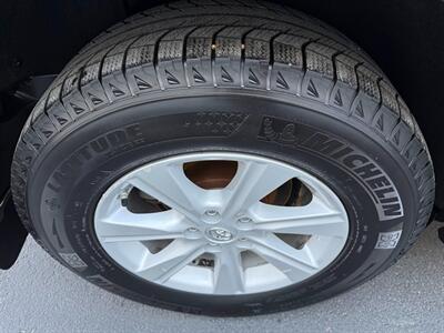 2013 Toyota Highlander   - Photo 35 - Sandy, UT 84070