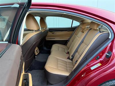 2016 Lexus ES 300h   - Photo 6 - Sandy, UT 84070