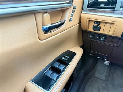 2016 Lexus ES 300h   - Photo 15 - Sandy, UT 84070