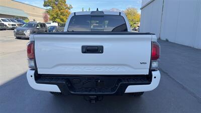 2022 Toyota Tacoma TRD Off-Road - Photo 33 - Sandy, UT 84070