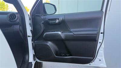 2022 Toyota Tacoma TRD Off-Road - Photo 26 - Sandy, UT 84070