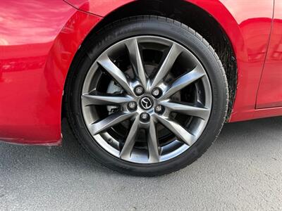 2018 Mazda Mazda3 Touring   - Photo 21 - Sandy, UT 84070