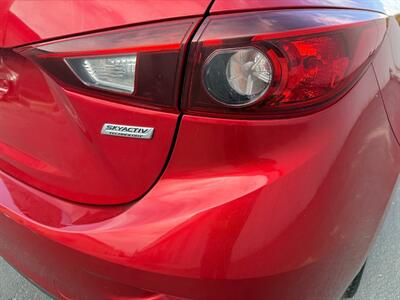 2018 Mazda Mazda3 Touring   - Photo 24 - Sandy, UT 84070