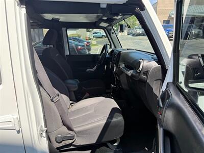 2018 Jeep Wrangler JK Unlimited Sahara   - Photo 19 - Sandy, UT 84070