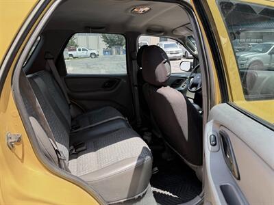 2002 Ford Escape XLS Choice   - Photo 10 - Sandy, UT 84070