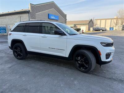 2023 Jeep Grand Cherokee Limited   - Photo 13 - Sandy, UT 84070