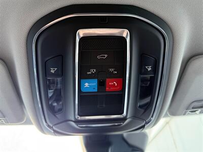 2023 Jeep Grand Cherokee Limited   - Photo 21 - Sandy, UT 84070