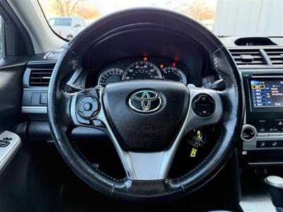 2013 Toyota Camry SE   - Photo 18 - Sandy, UT 84070