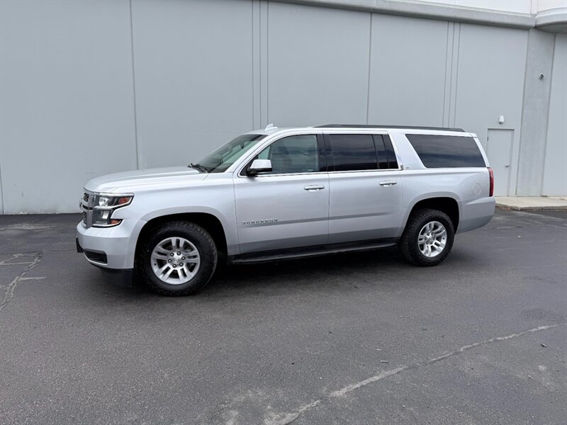2018 Chevrolet Suburban LT  