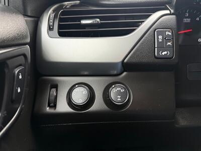 2018 Chevrolet Suburban LT   - Photo 21 - Sandy, UT 84070