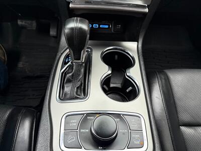 2017 Jeep Grand Cherokee Summit   - Photo 21 - Sandy, UT 84070