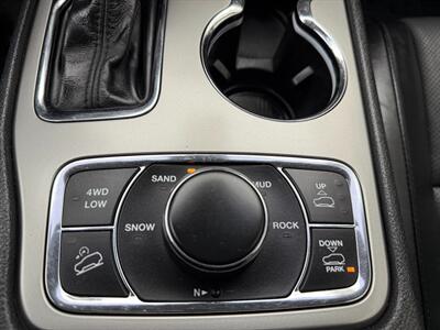 2017 Jeep Grand Cherokee Summit   - Photo 22 - Sandy, UT 84070