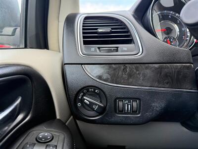 2013 Chrysler Town & Country Touring-L   - Photo 17 - Sandy, UT 84070
