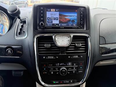 2013 Chrysler Town & Country Touring-L   - Photo 21 - Sandy, UT 84070