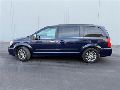 2013 Chrysler Town & Country Touring-L   - Photo 5 - Sandy, UT 84070