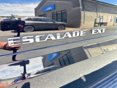 2003 Cadillac Escalade   - Photo 15 - Sandy, UT 84070