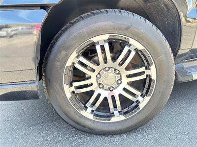 2003 Cadillac Escalade   - Photo 14 - Sandy, UT 84070