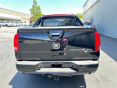 2003 Cadillac Escalade   - Photo 28 - Sandy, UT 84070