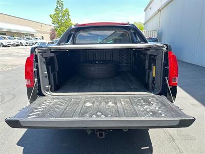 2003 Cadillac Escalade   - Photo 8 - Sandy, UT 84070