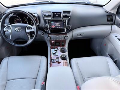 2013 Toyota Highlander 4WD V6 Limited - Photo 2 - Sandy, UT 84070