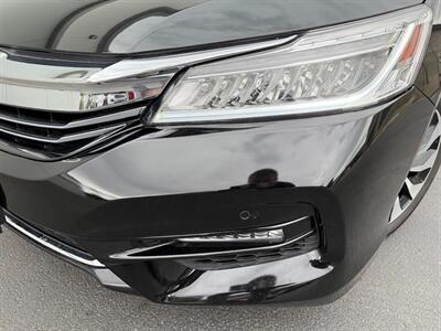 2017 Honda Accord Hybrid Touring   - Photo 19 - Sandy, UT 84070