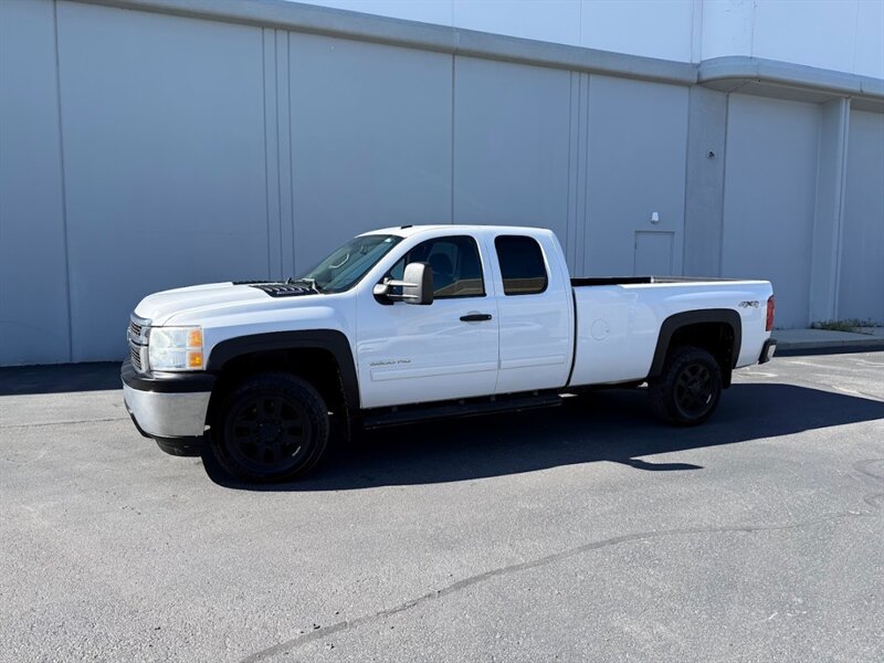 2011 Chevrolet Silverado 3500 LT  